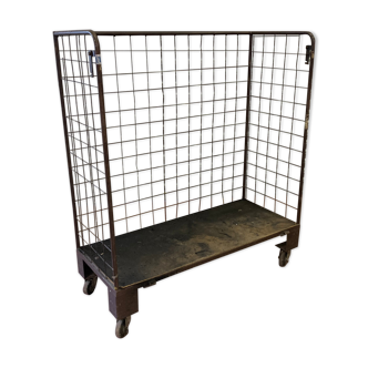 Industrial mesh trolley