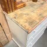 Old 4-drawer chest of drawers, original patina