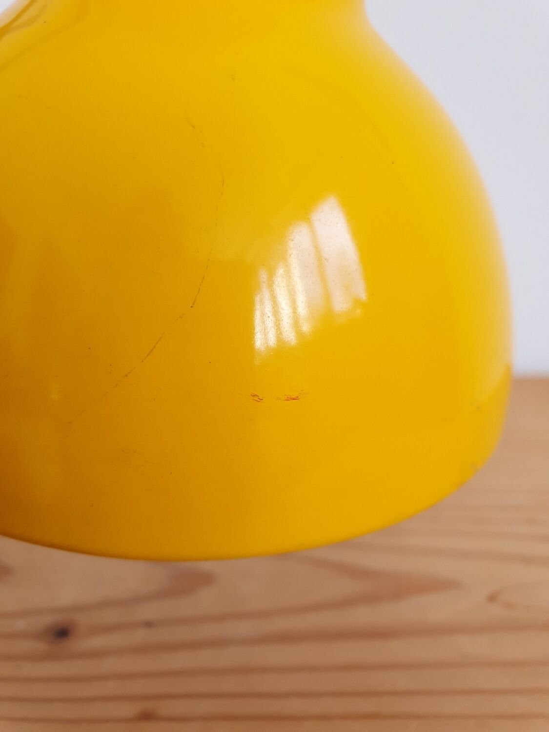 Memphis balance lamp