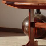 Oval dining table – 6 to 8 people – G Plan