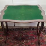 Table à jeux style Louis XV en marqueterie et acajou