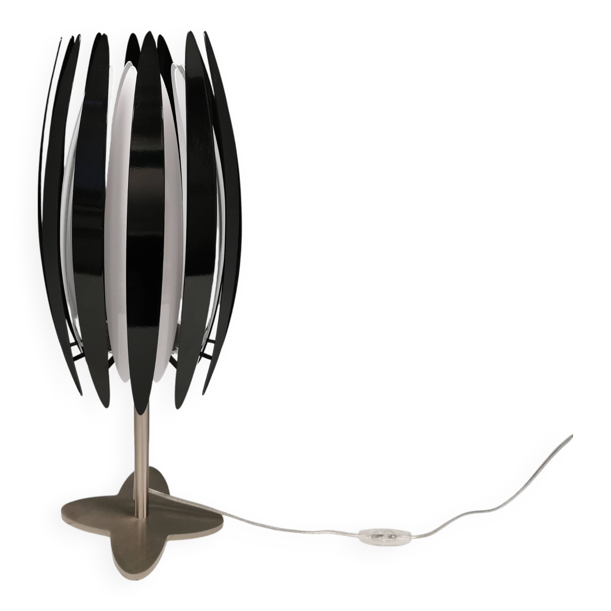 large and heavy table lamp,  by Benny Frandsenin the mid 1980s for Frandsen Lightning. Model JAWS