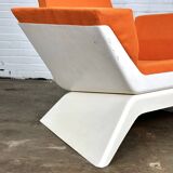 Fauteuil unique de l'ère spatiale