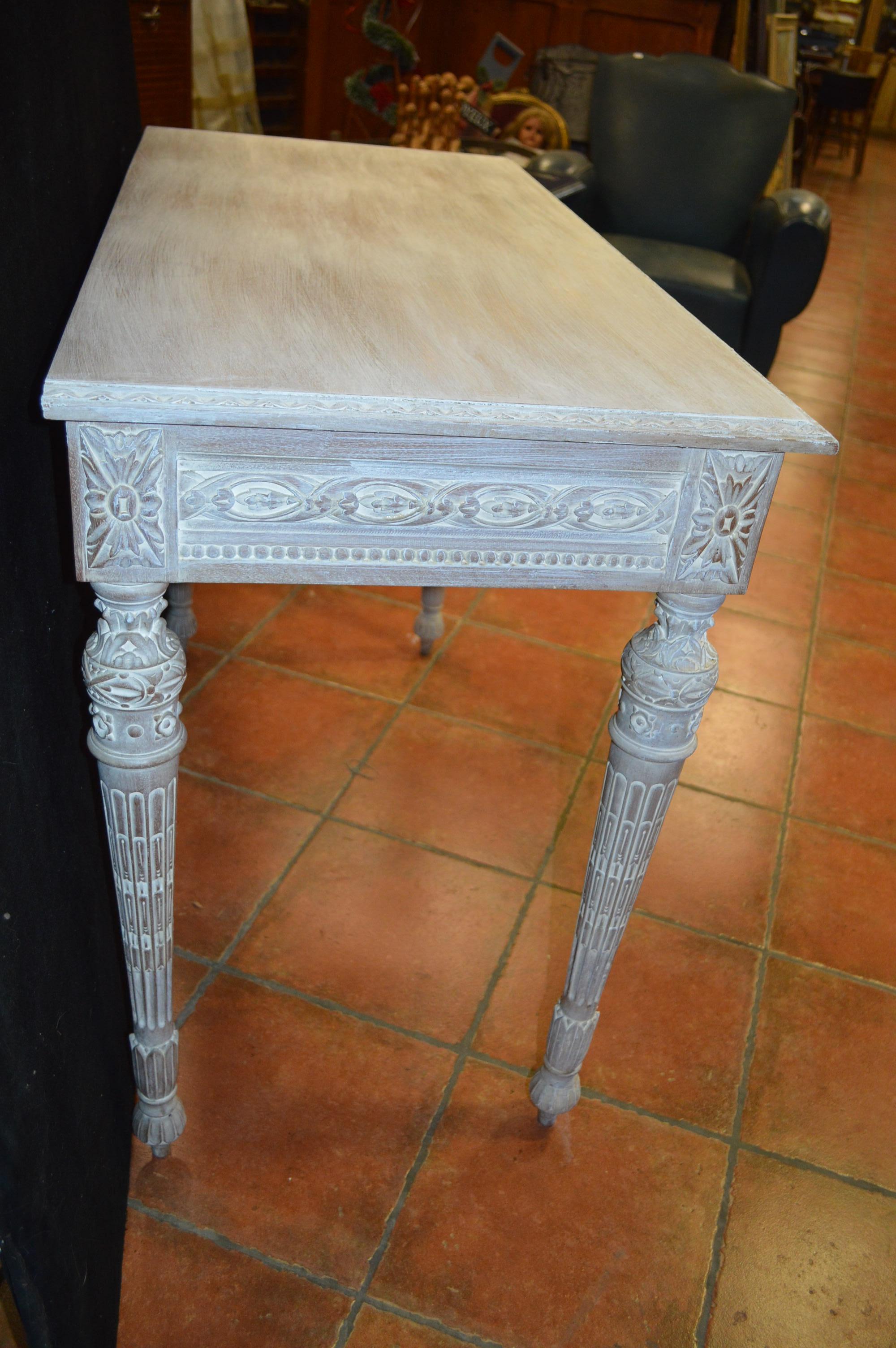 Console style louis XVI in patinated wood