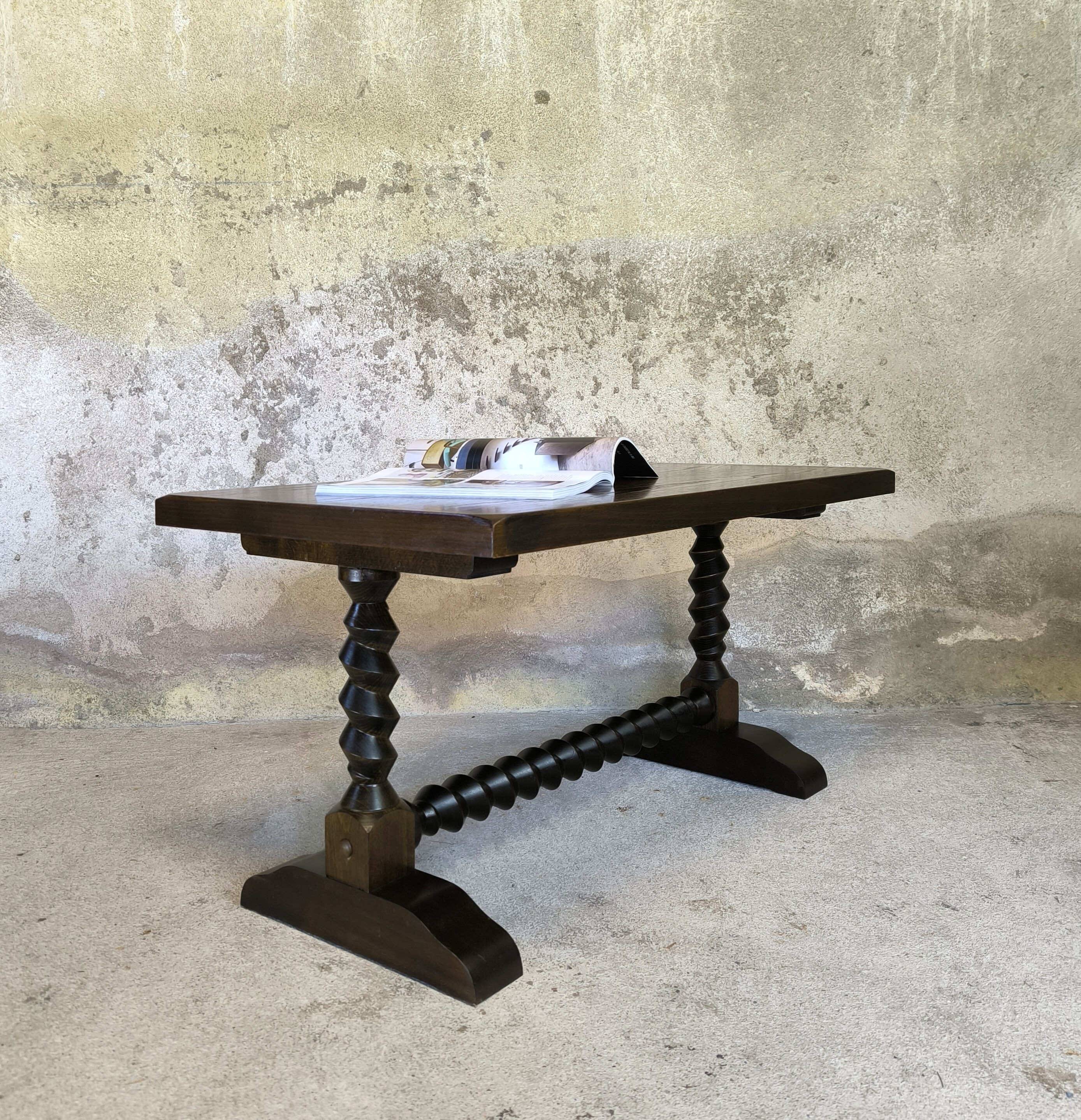 Vintage coffee table with turned wood legs