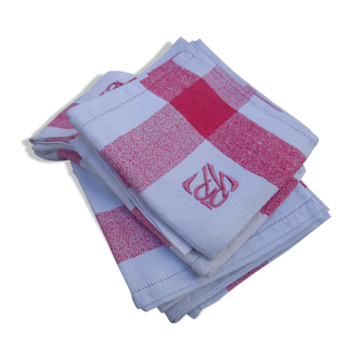 Lot of 7 kitchen towels monogrammed RP
