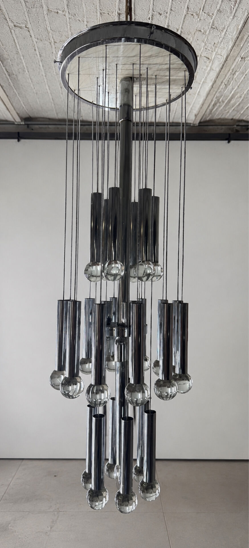 Lustre suspension / Gaetano Sciolari