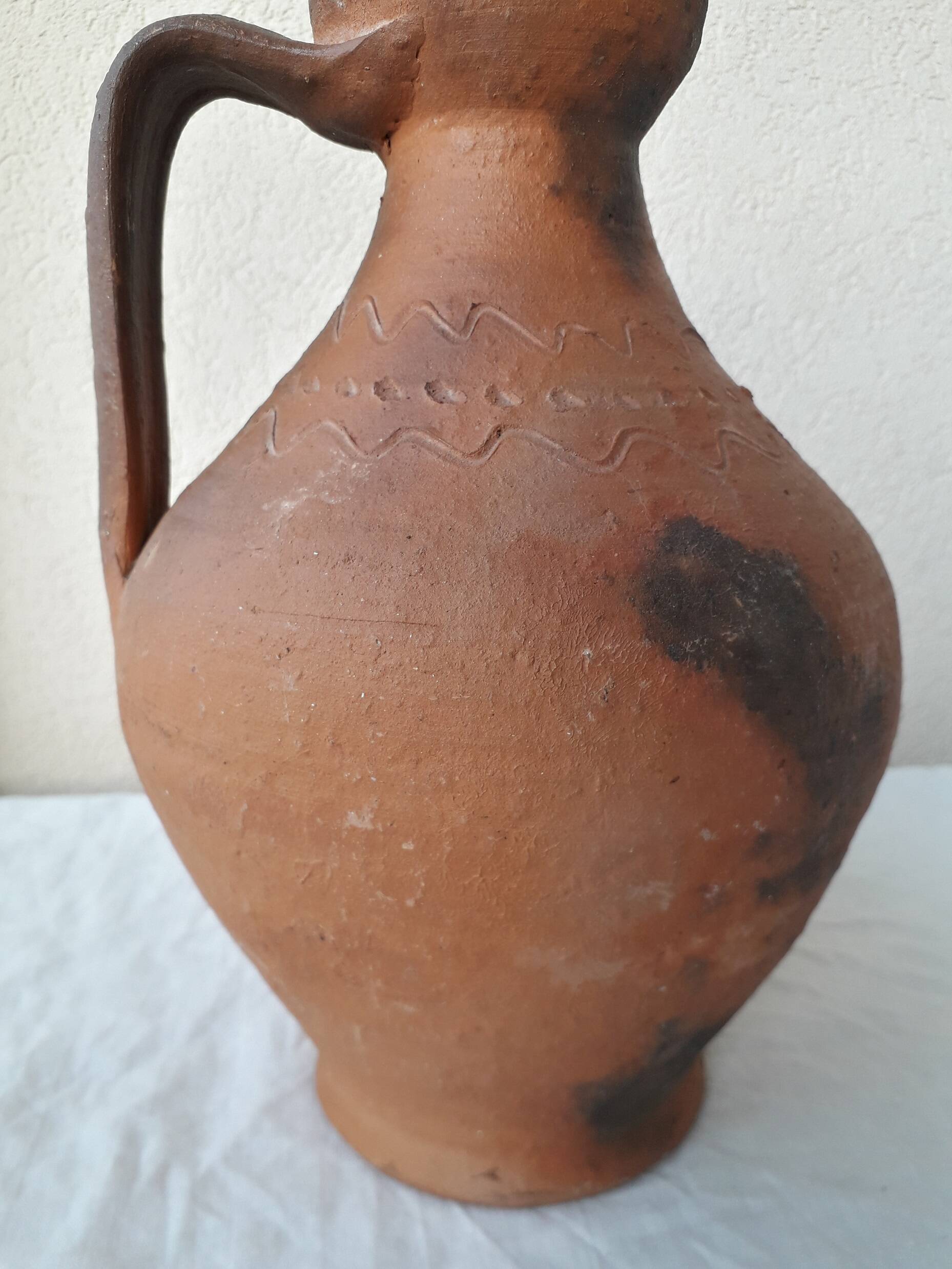 Poterie, vase en terre cuite