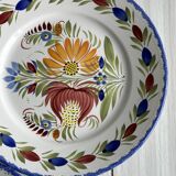 2 decorative plates in Quimper earthenware, signed HB Henriot.