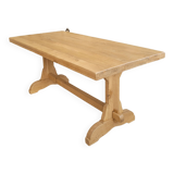 Farmhouse table