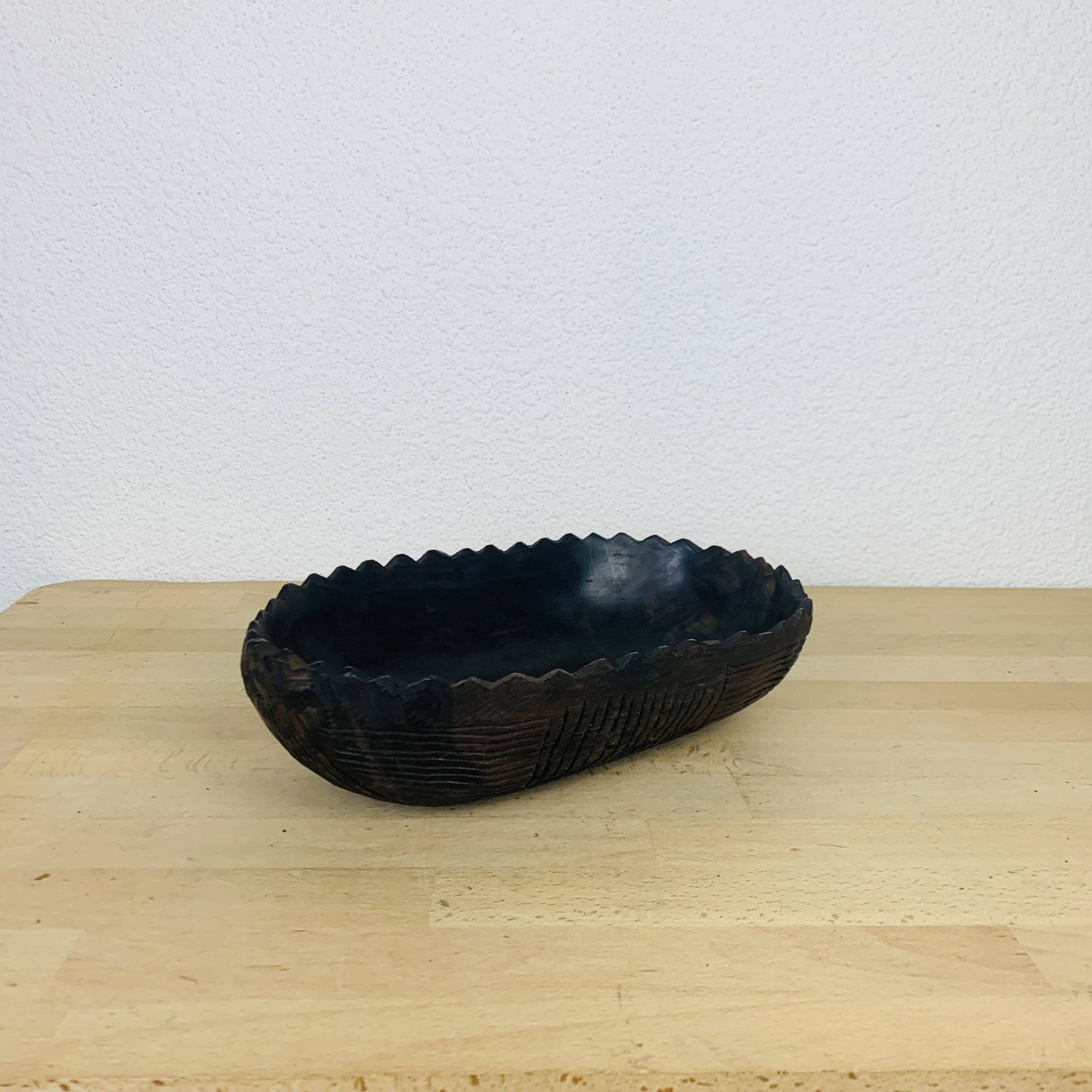 Ethnic style wooden fruit bowl