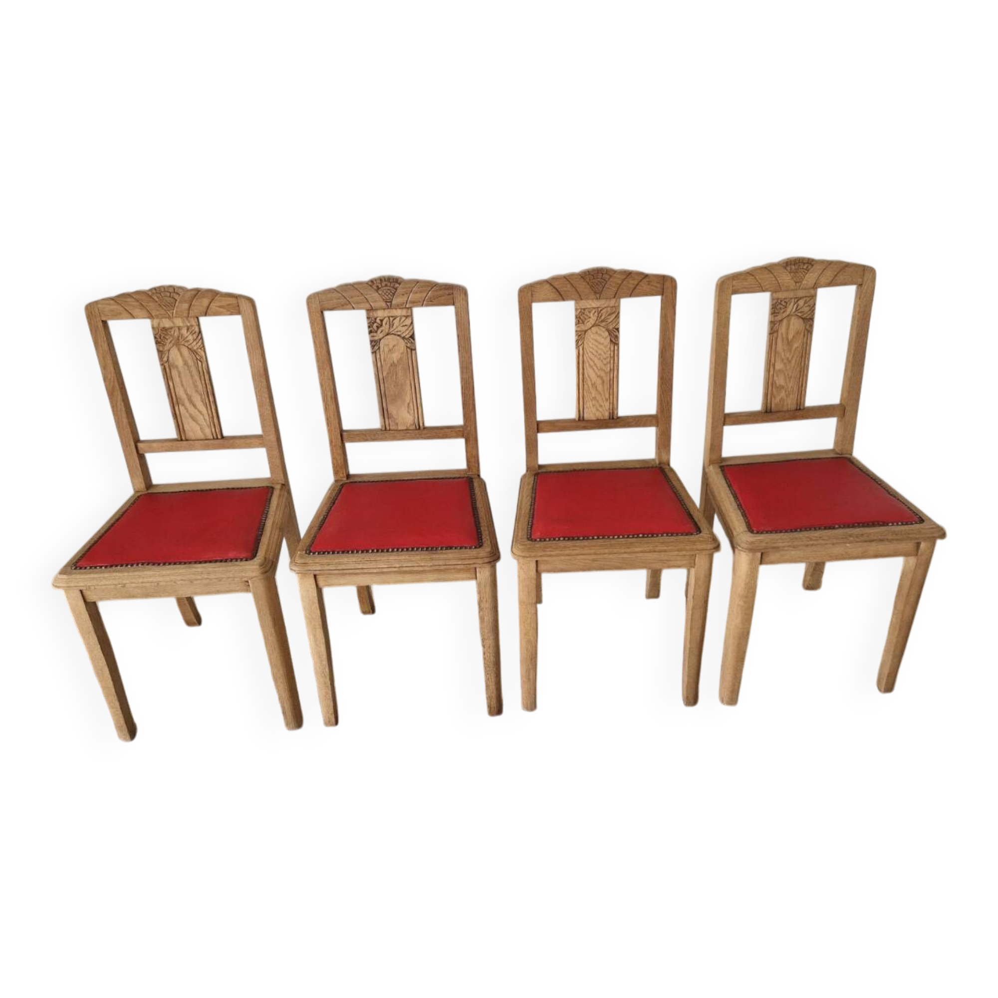 Set of 4 sculpted oak chairs – 1940s Art Deco style