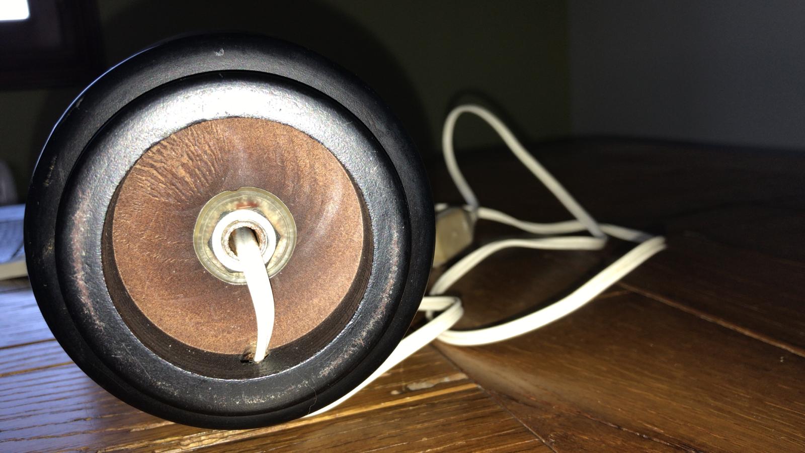 Electrified kerosene lamp