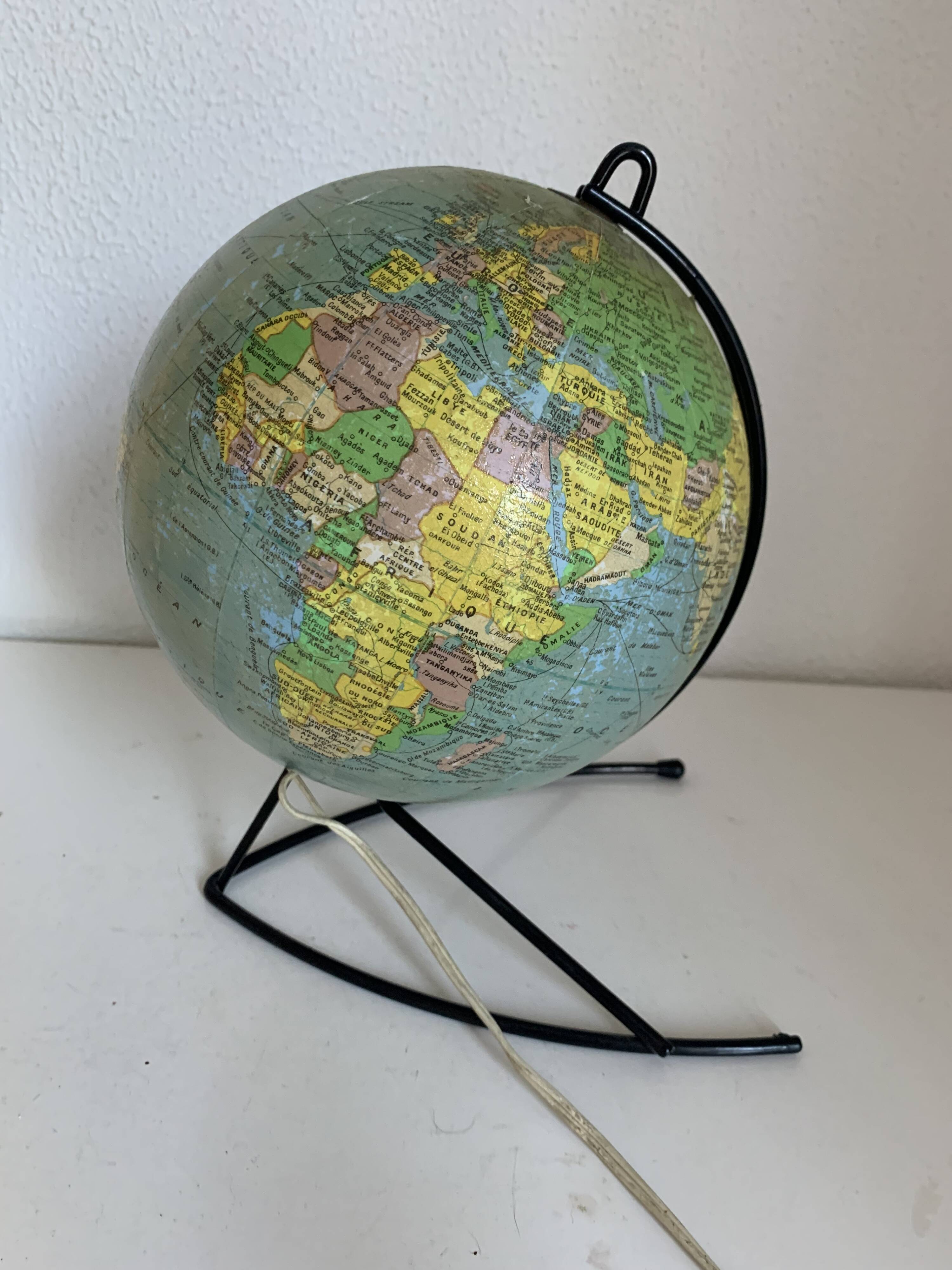 Globe vintage 1960 terrestre verre Girard et Barrère mappemonde - 27 cm
