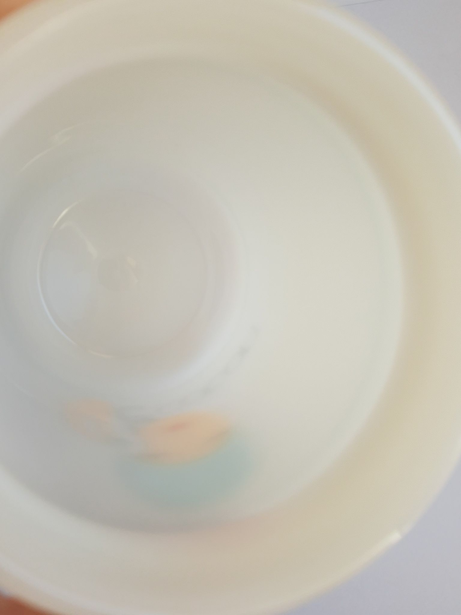 Old cotton bathroom pot in vintage opal year 1970