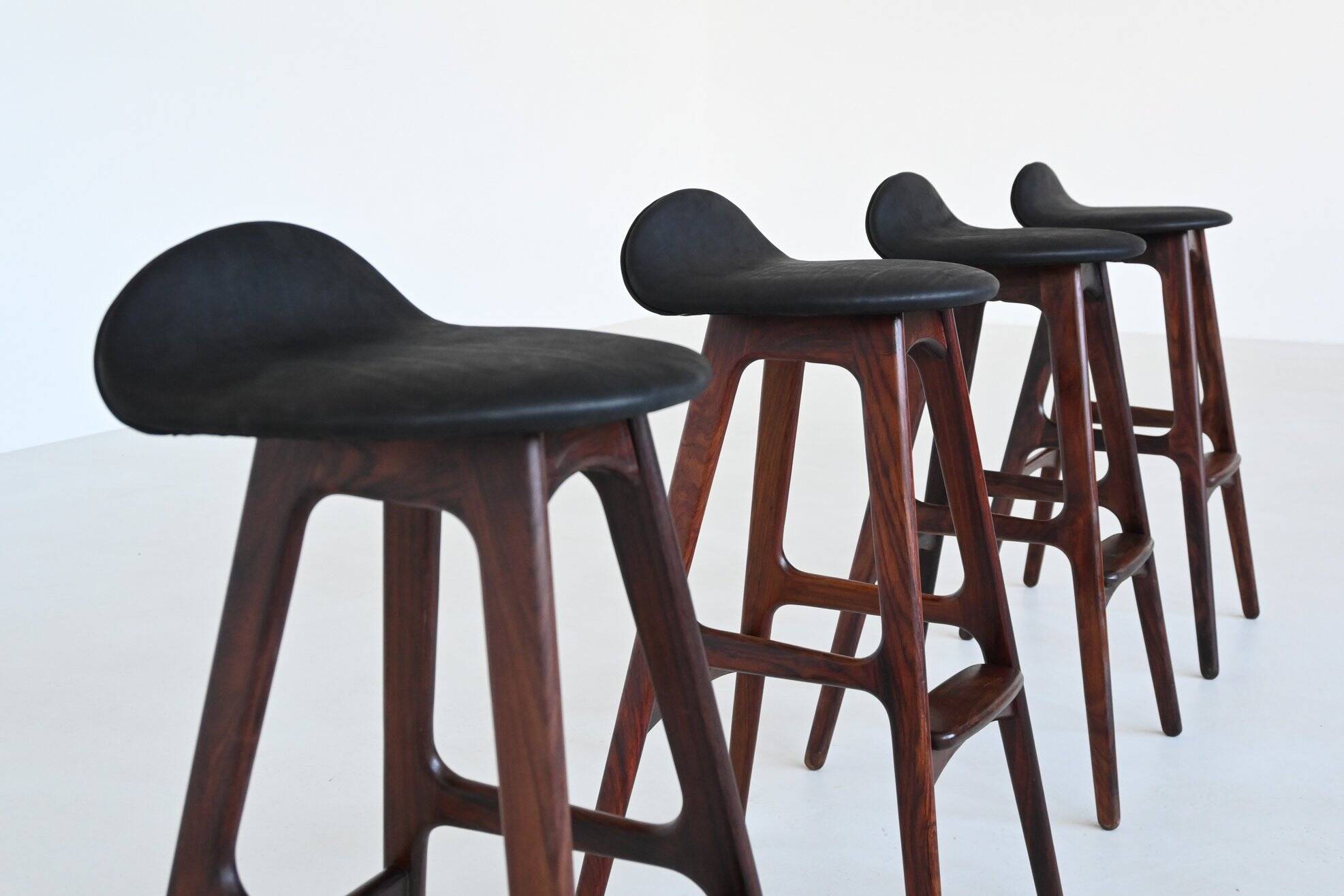 Erik Buch 'OD61' Bar Stools in rosewood Odense Mobler