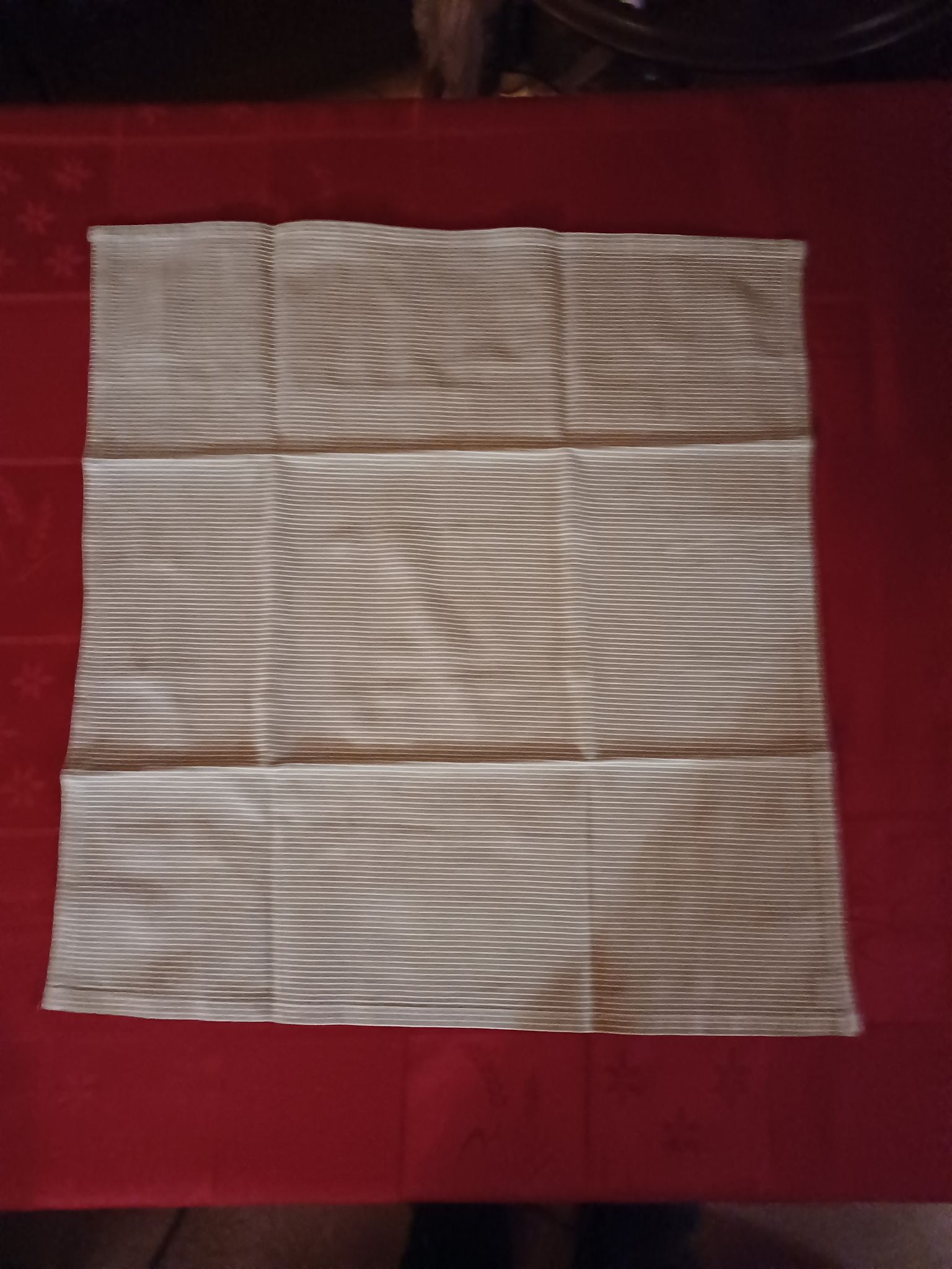 28 serviettes