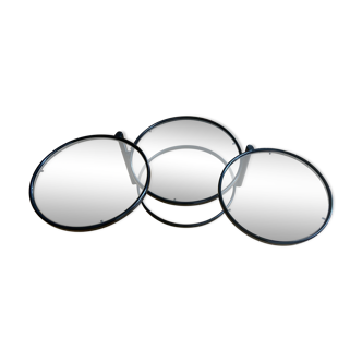 Multi-plate round coffee table