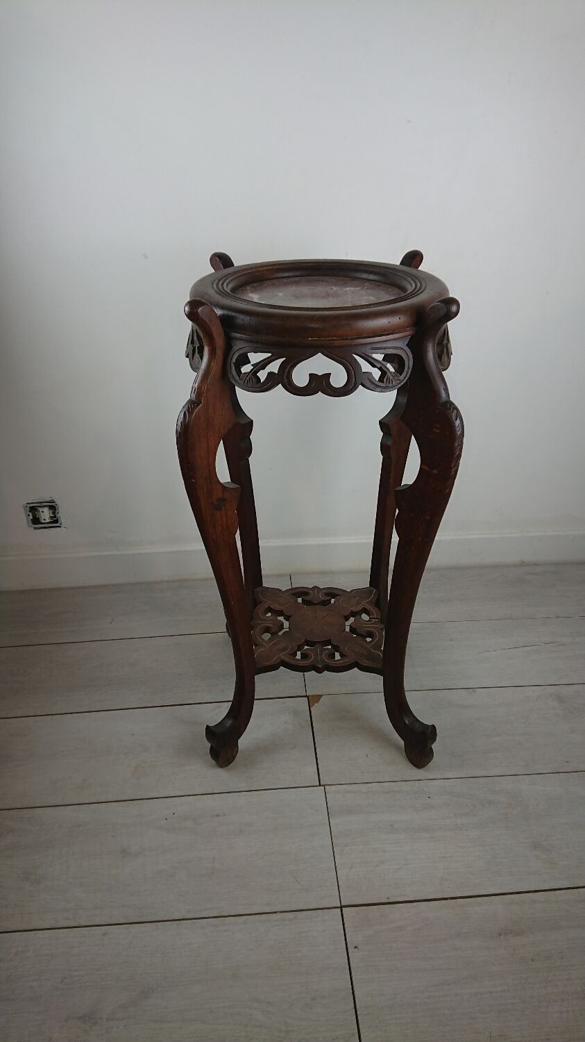 Sellette wood marble