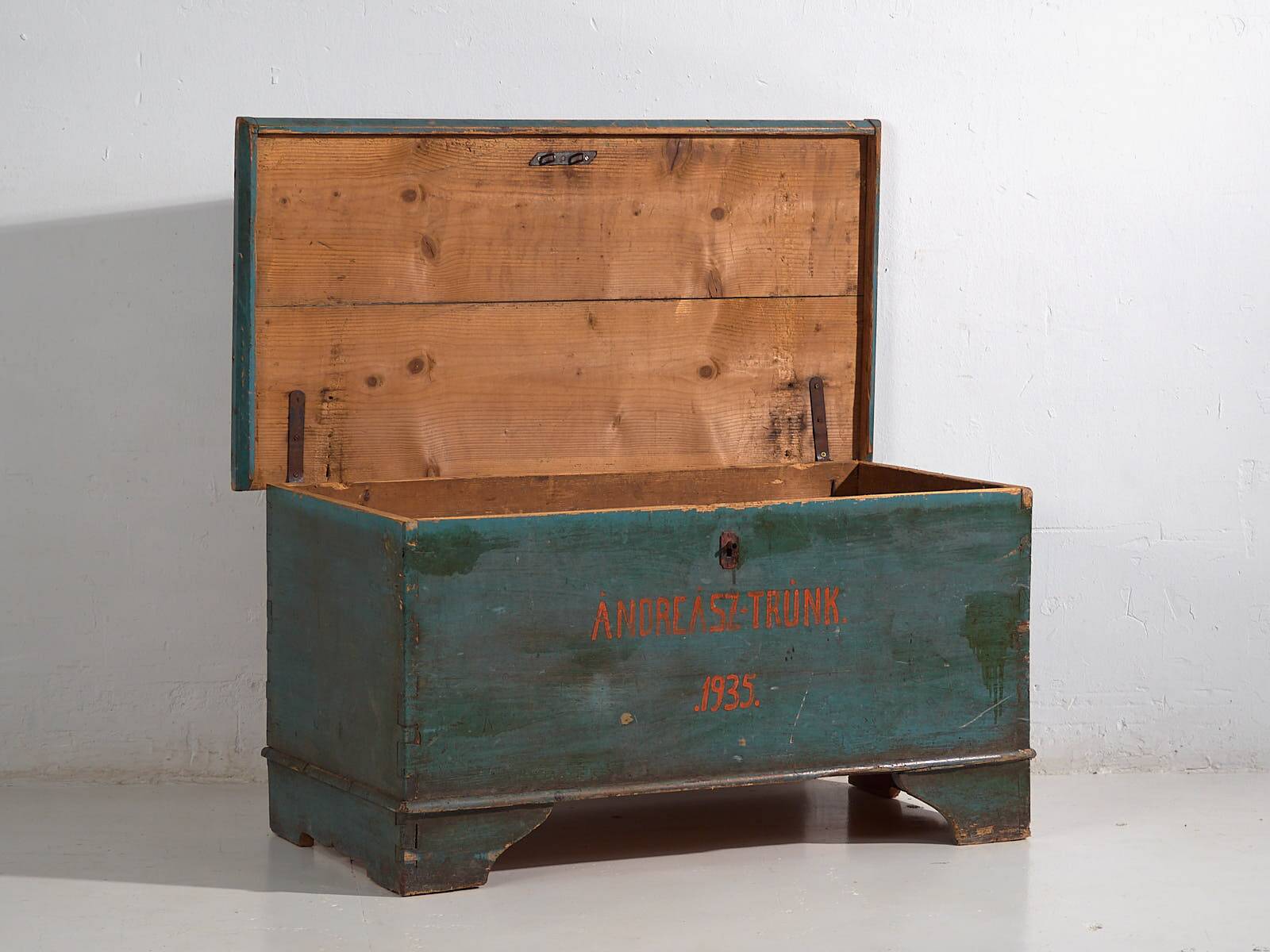 Antique turquoise green patinated chest (1935) #10