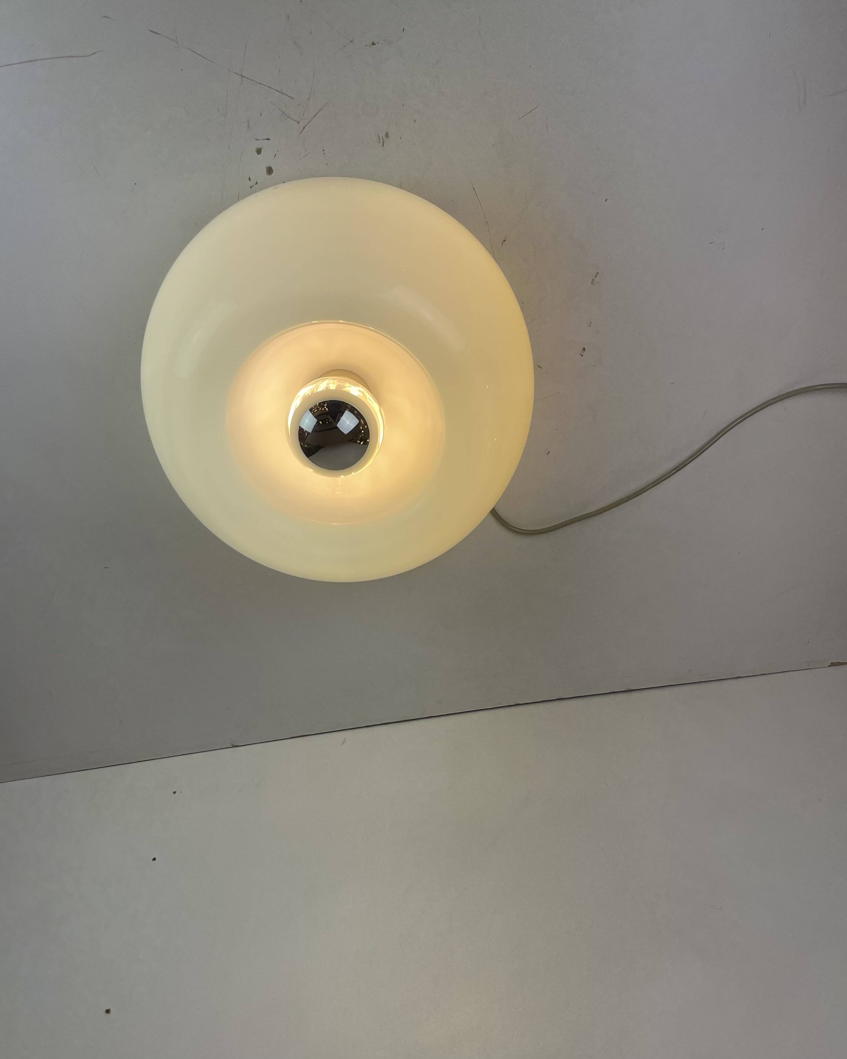 Velella, lampe de plafond ou murale par I Castiglioni pour Flos, Italie, années 1960.