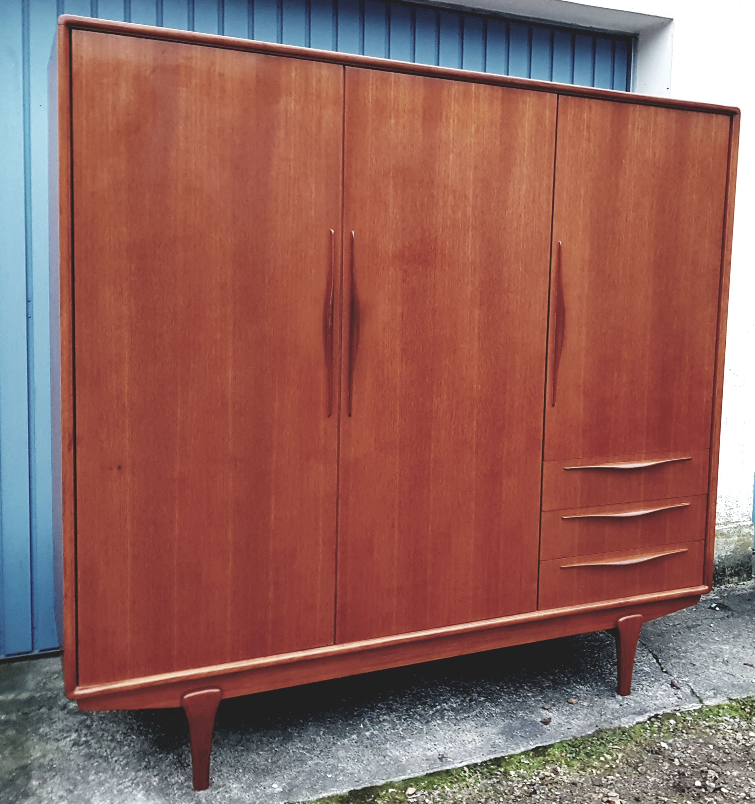 Armoire scandinave en teck