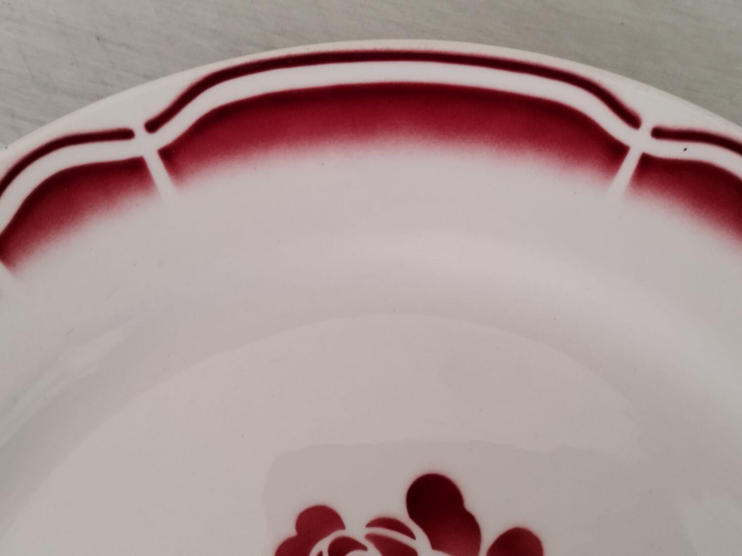Service cake pie flat plates porcelain opaque badonviller rose bordeaux vintage