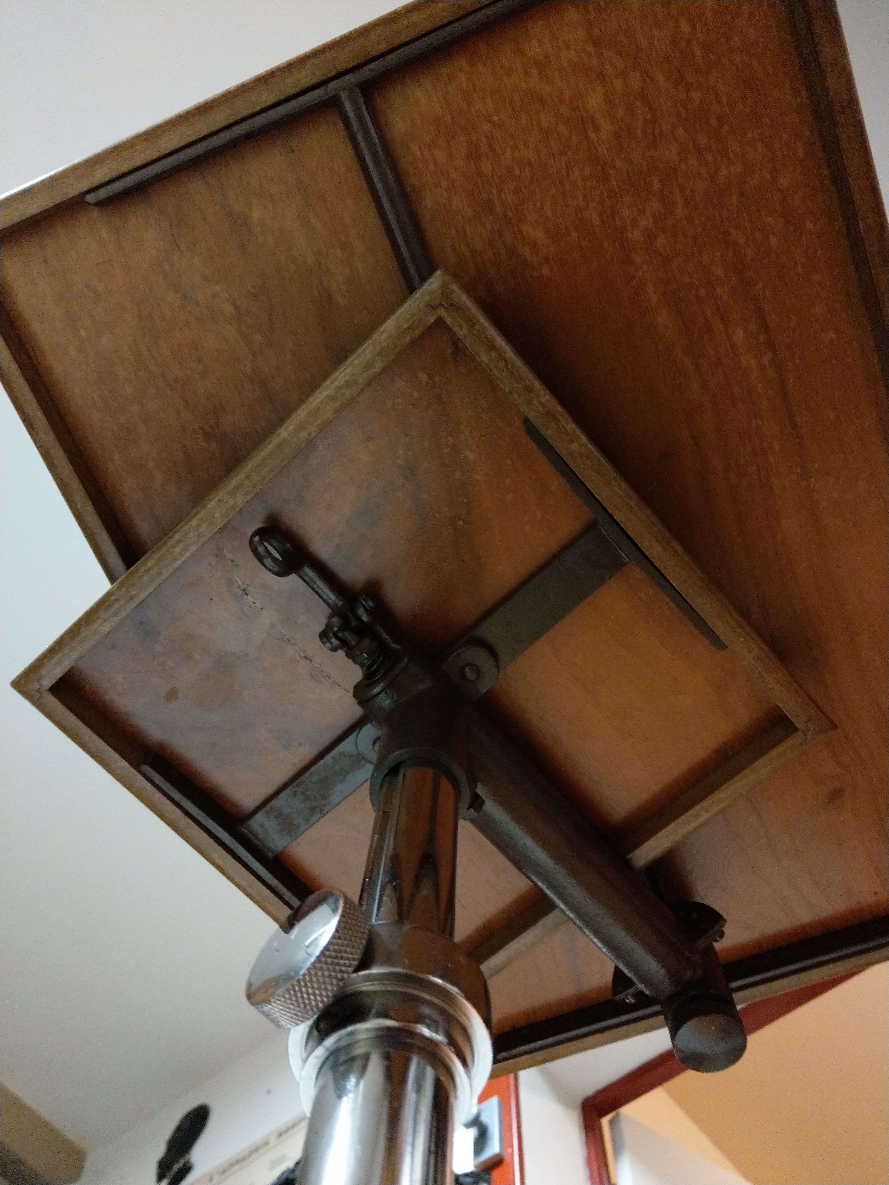 Side table, drawing François Caruelle