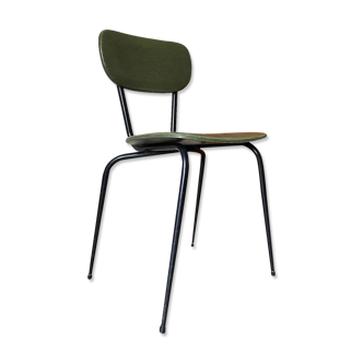 Chair in green skaï and black metal