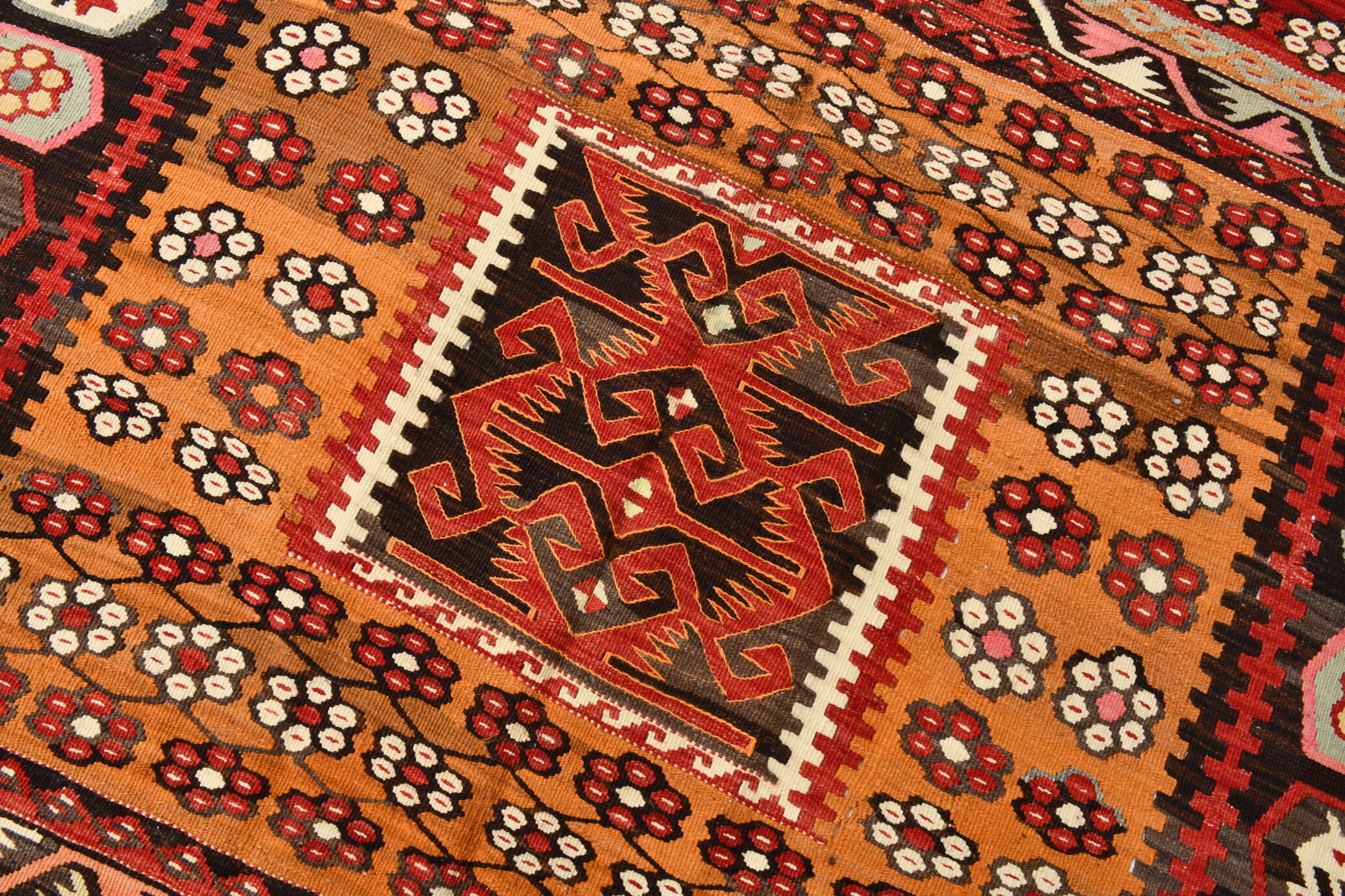 Primitive turkish kilim rug 311x187cm