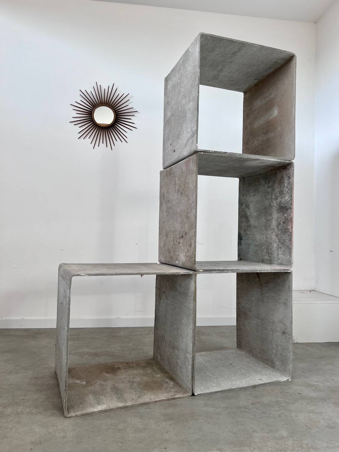 Set of 4 modular concrete shelves design G. Ifertvintage 60s