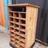 Meuble à bouteilles