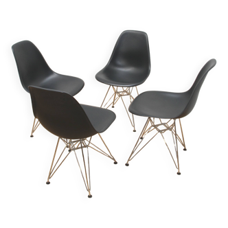 Set of 4 DSR chairs, Charles & Ray Eames