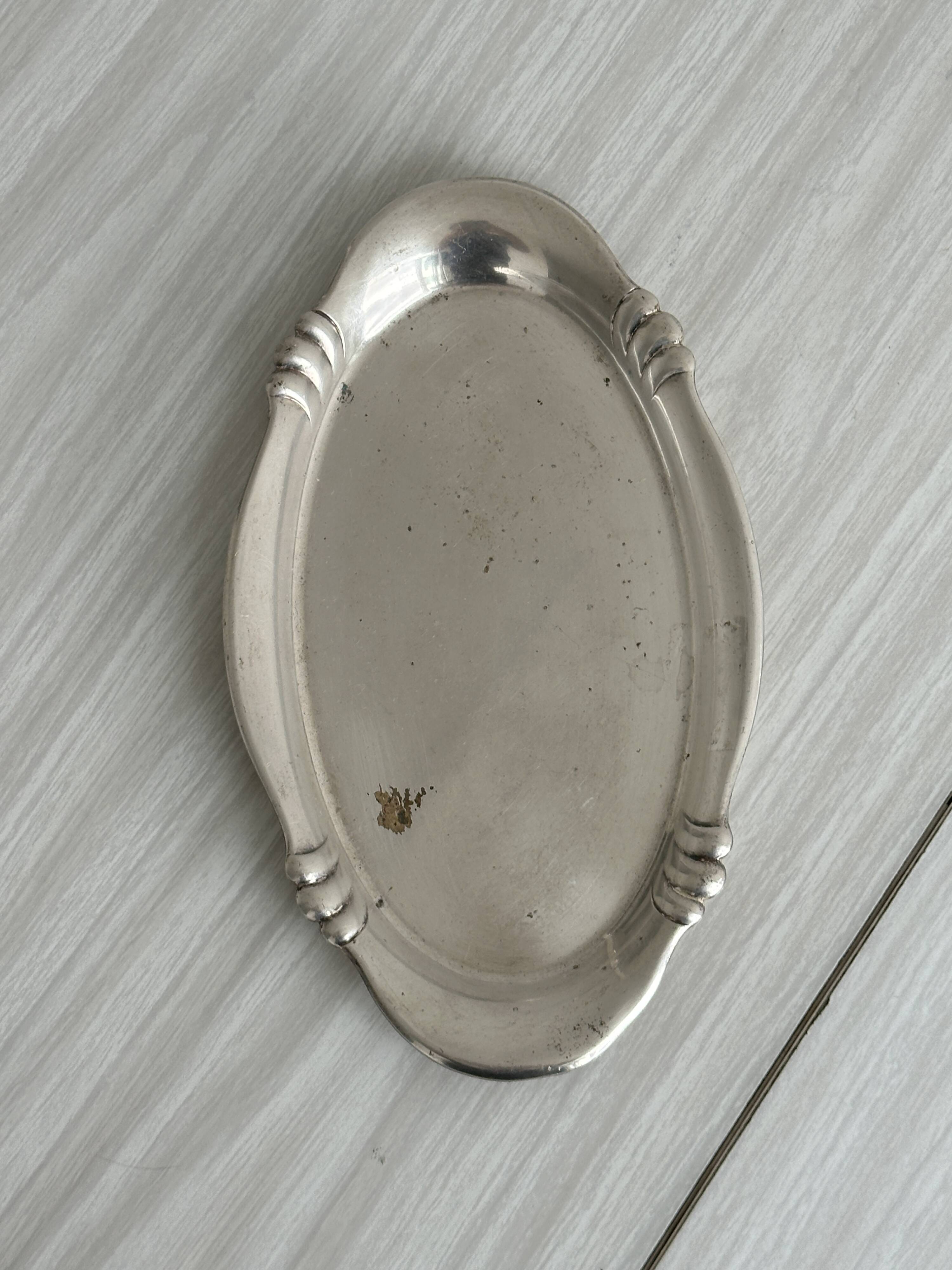 Small vintage tray in silver-plated light metal