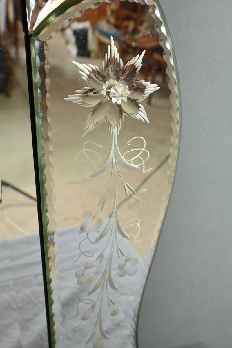 Venetian Murano Glass Mirror, Italy – Early 20th Century