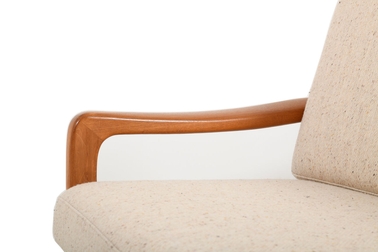 Danish teak 3-seater loungesofa / daybed by Jens-Juul Christensen