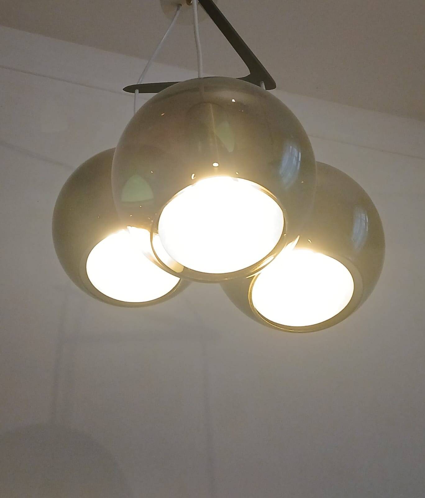 Suspension triple "Globe" by Frank Ligtelijn for Raak – Original edition