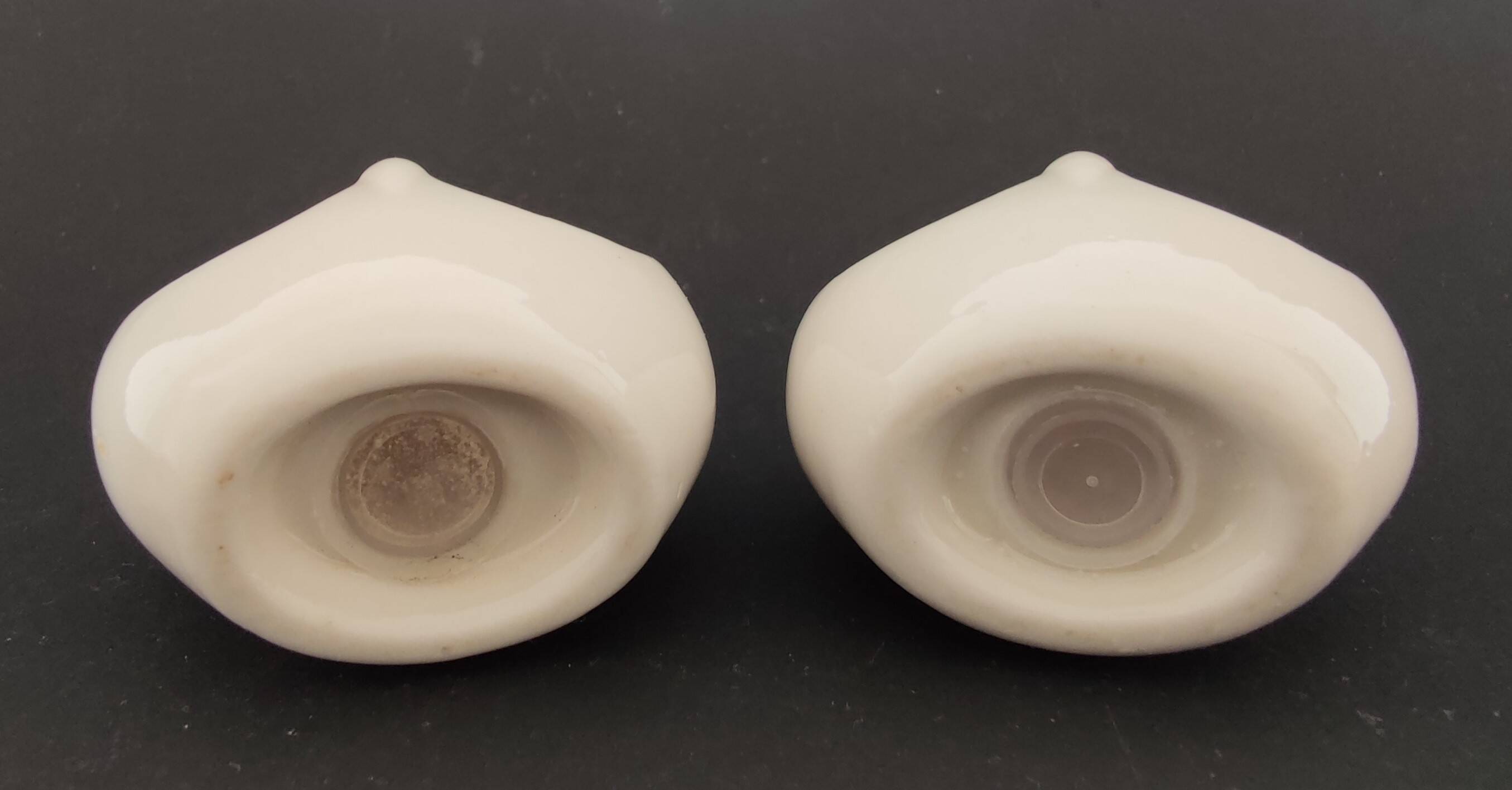 Pepper Salt Shaker Owls Minimalist design TBE