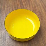 Yellow enamel bowl mid-century by Kaj Franck for Wärtsila Arabia, Finland, 1960s.