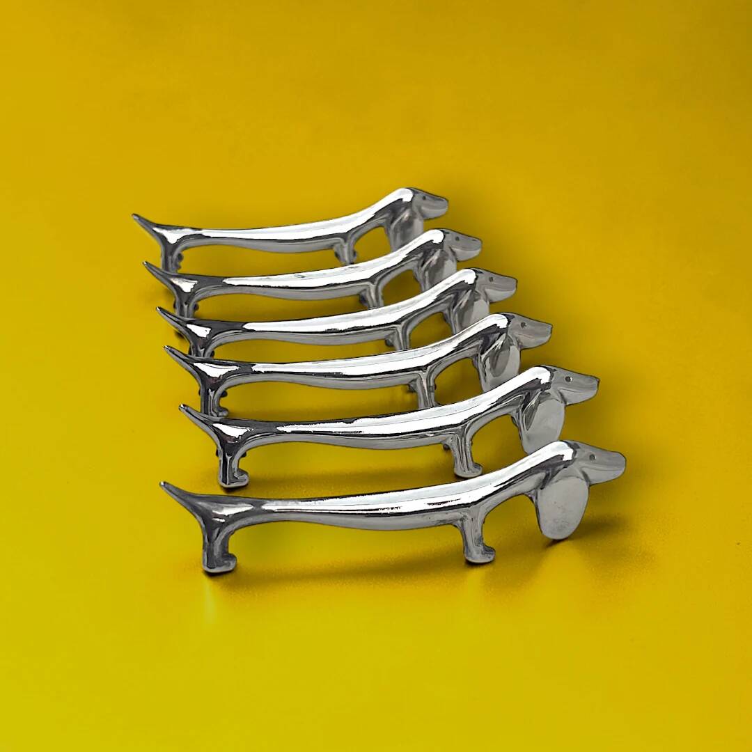 Vintage silver-plated dachshund knife rests – set of 6 – retro table decoration