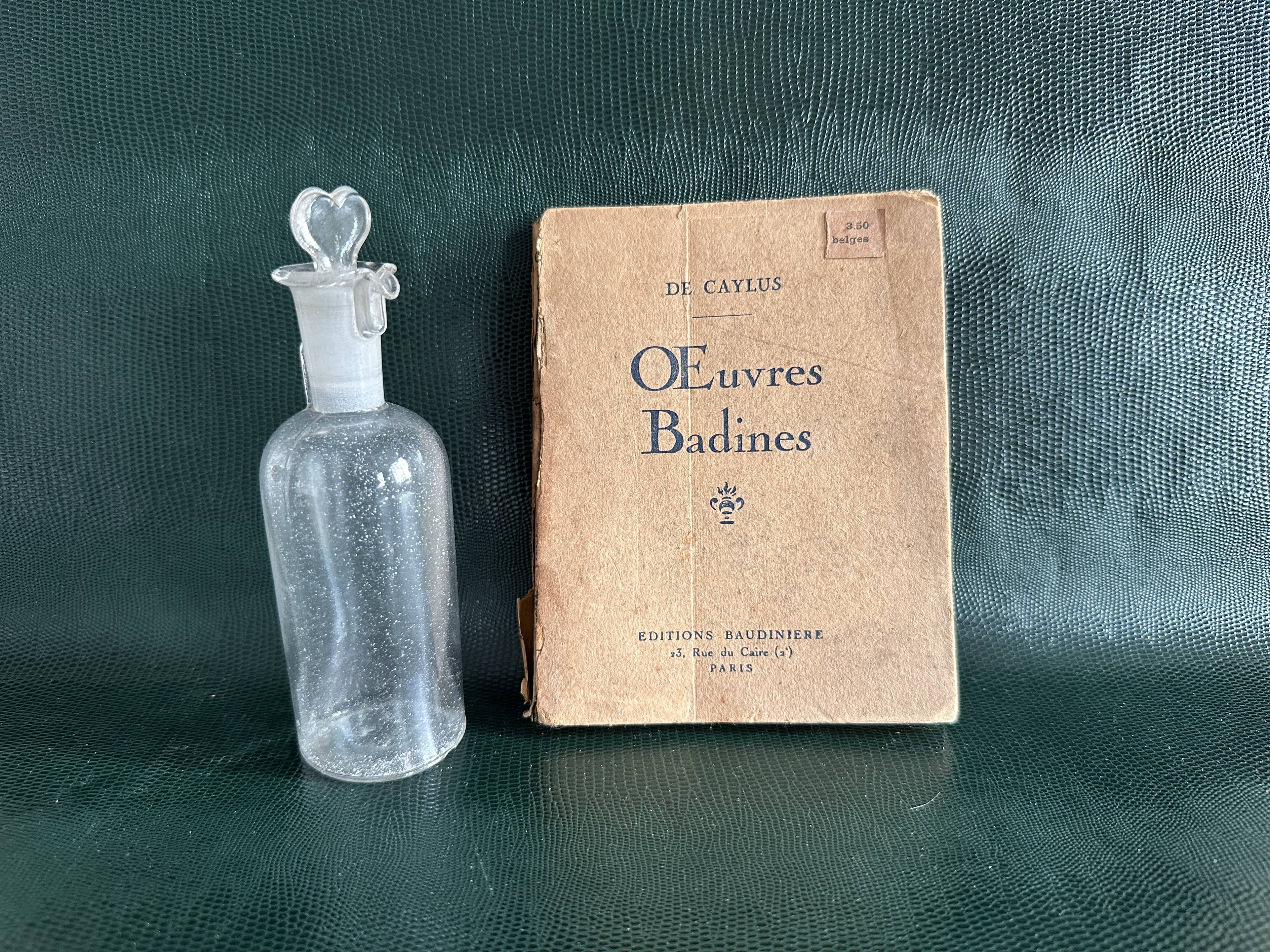 Flacon d’apothicaire ancien en verre, vers 1900