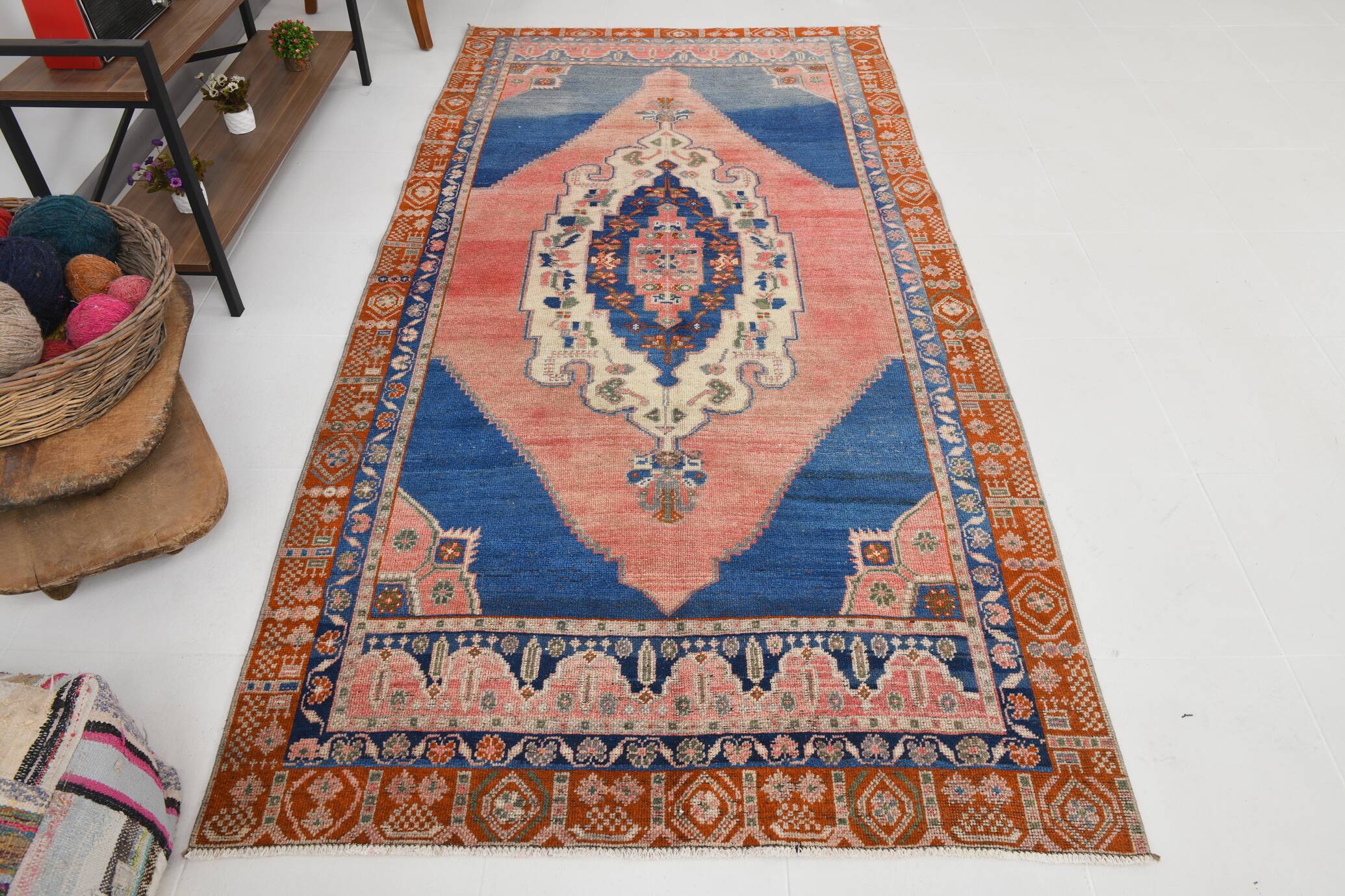 4x9 Oriental Blue Vintage Rug, 137x272Cm