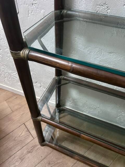 Etagère en bambou