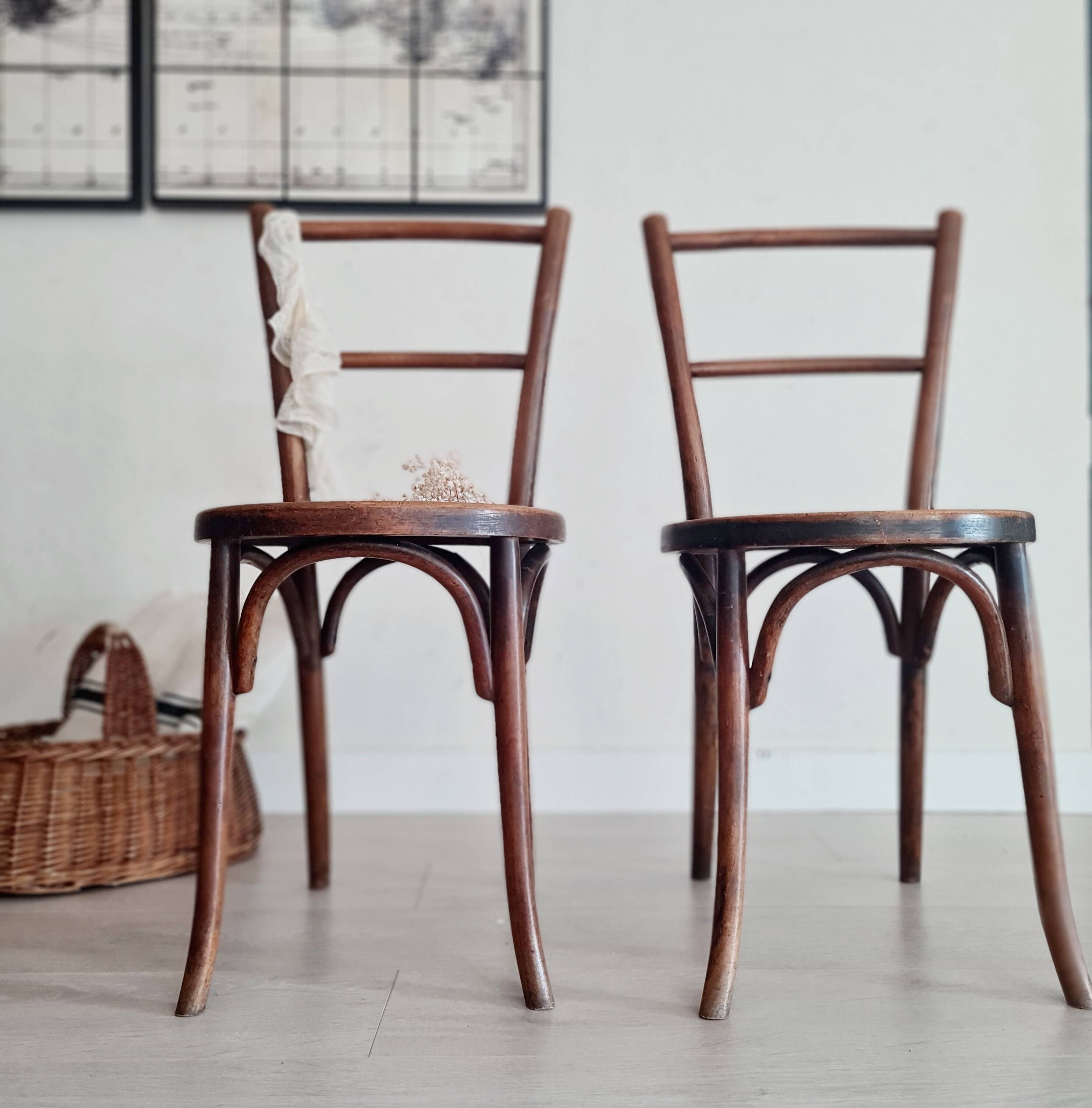 Chaises bistrot bois courbé