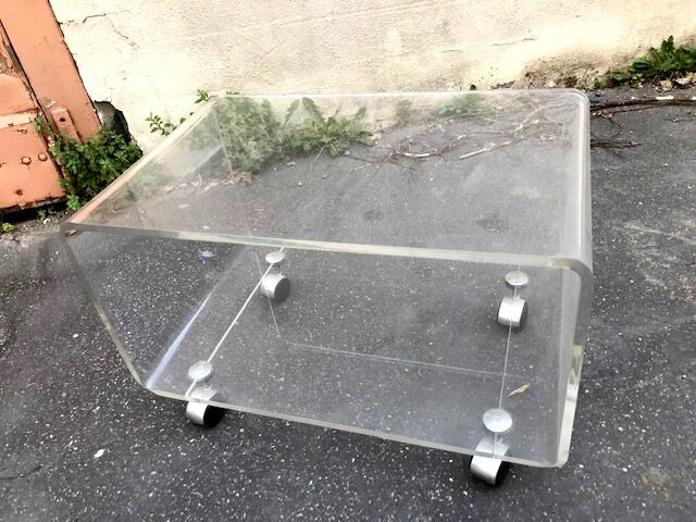 Plexiglas coffee table on wheels year 70