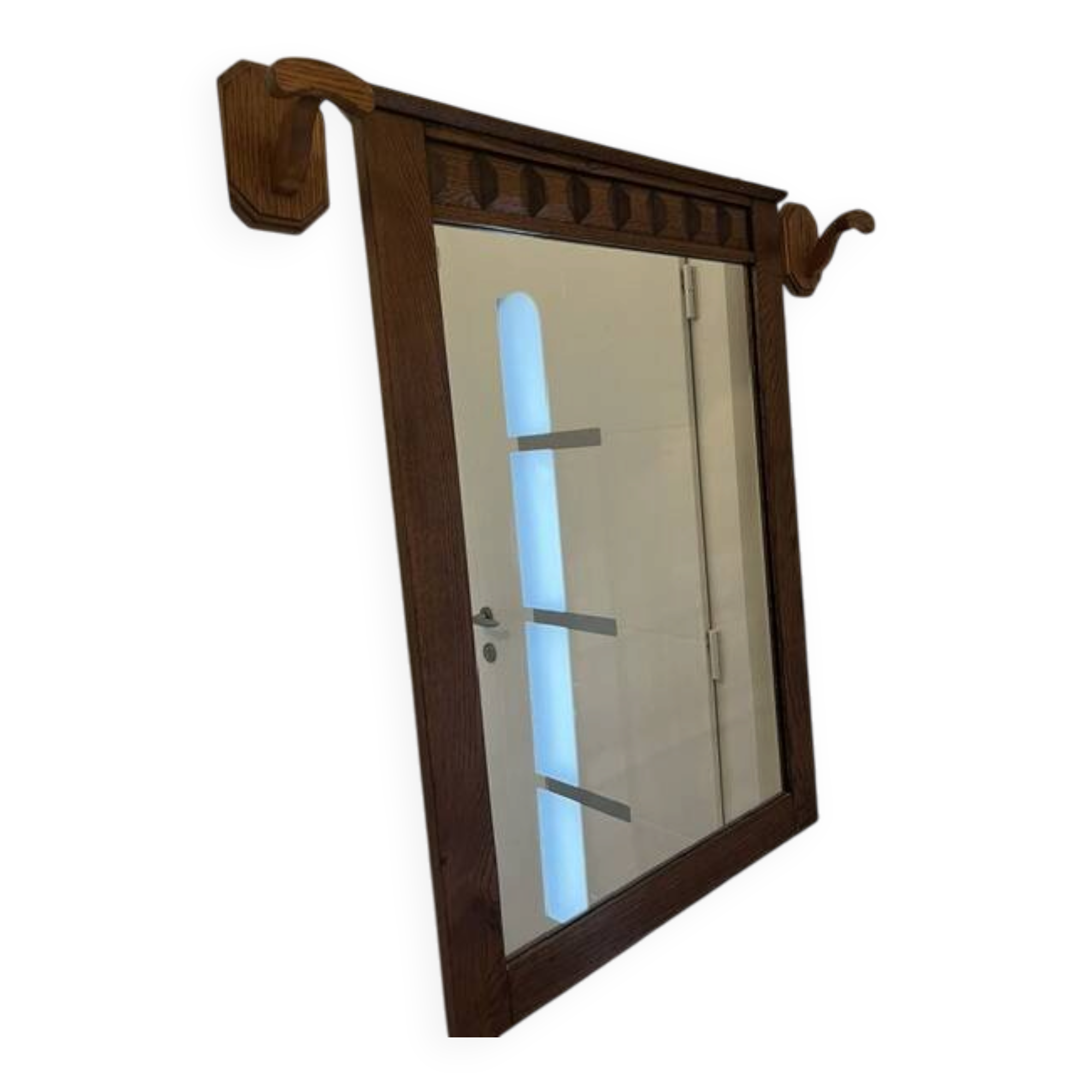 mirror + hooks