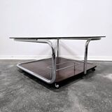 Table basse bauhaus en noyer des années 1970