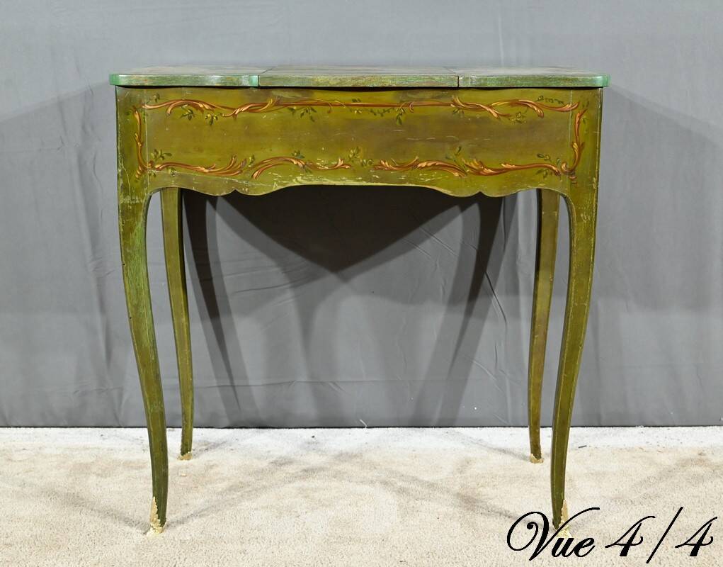 Small Painted Oak Dressing Table, Louis XV style – Late 18th century