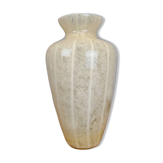 Mother-of-pearl colored blown glass vase, large format