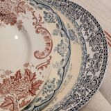 8 mismatched ironstone dinner plates